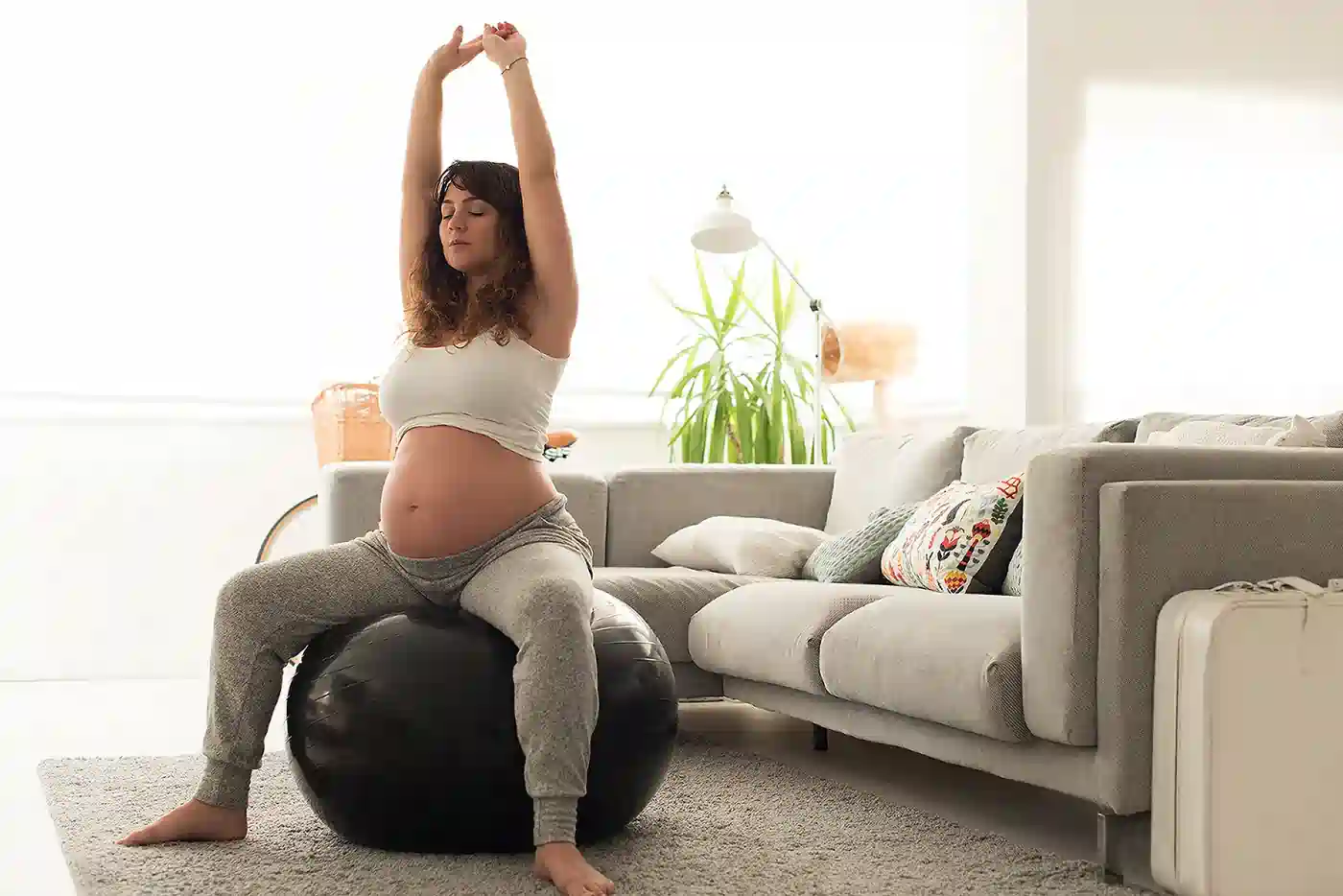 How to Support Your Core Safely During Pregnancy Berkshire